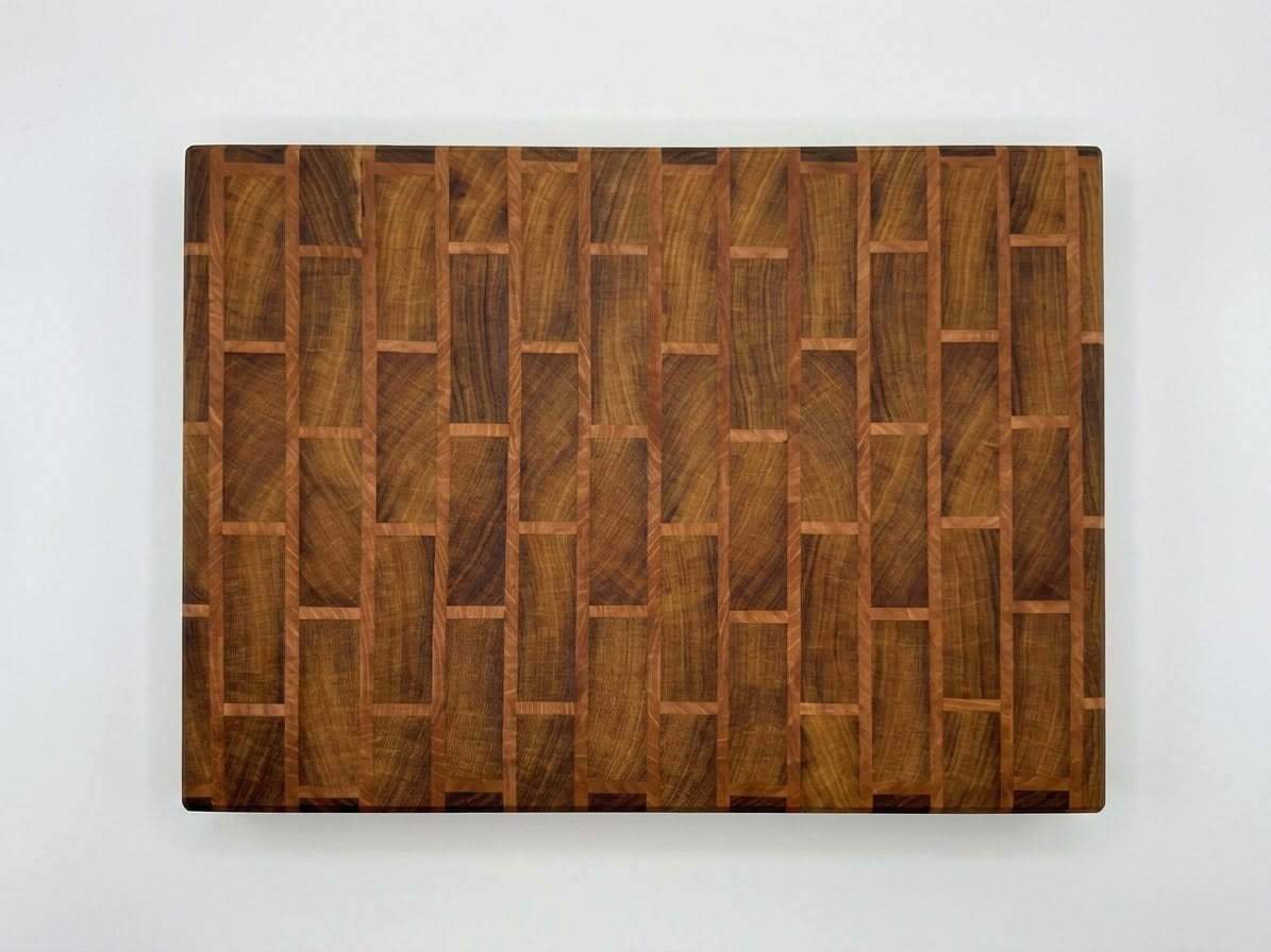 ARTISAN COLLECTION: CB-218 End Grain - (Medium)