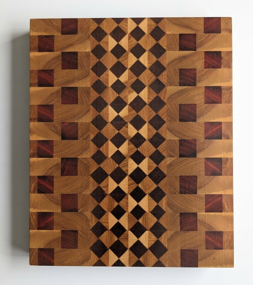 ARTISAN COLLECTION: CB-206 (End Grain - Medium)