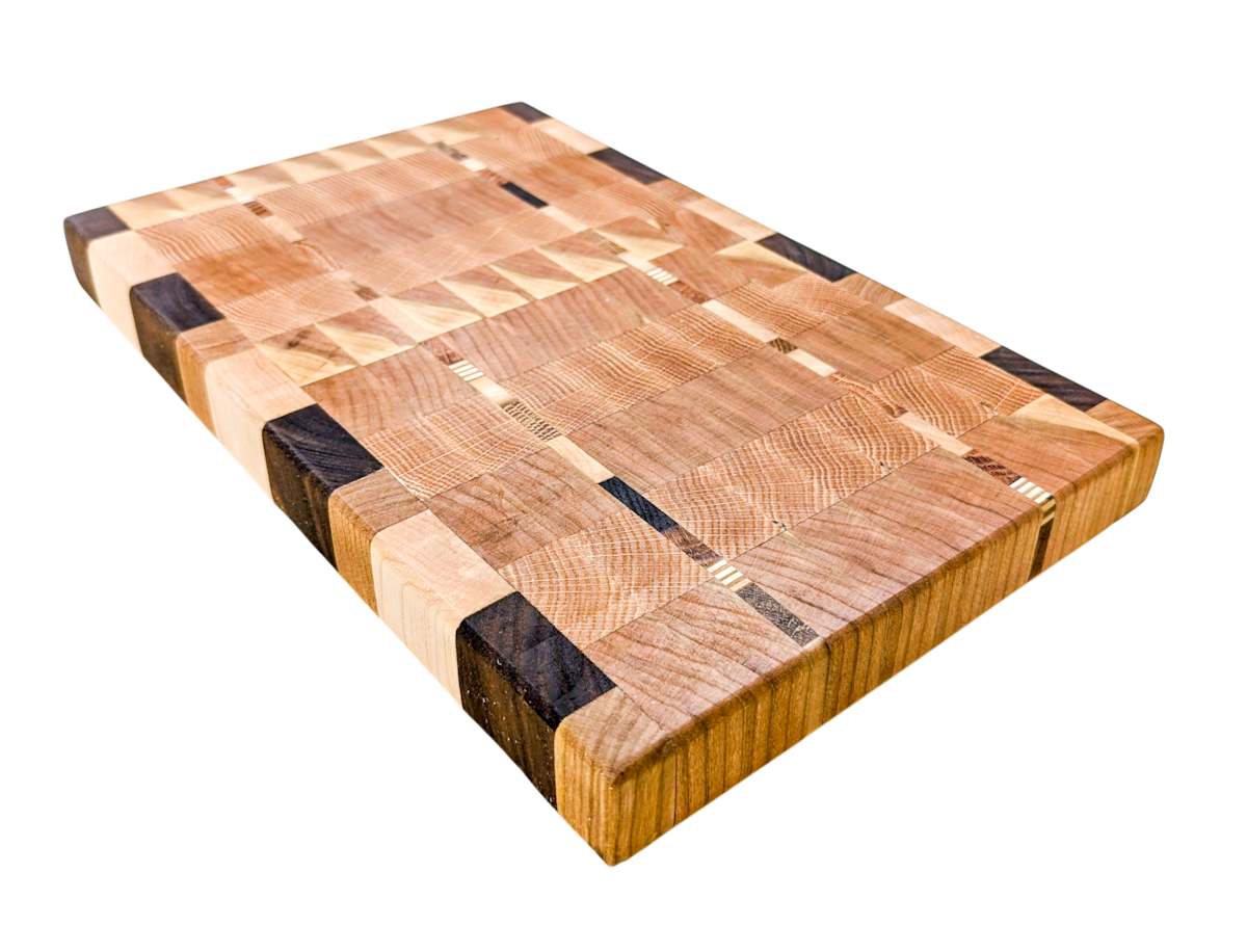 ARTISAN COLLECTION: CB-189 (End Grain - Med)