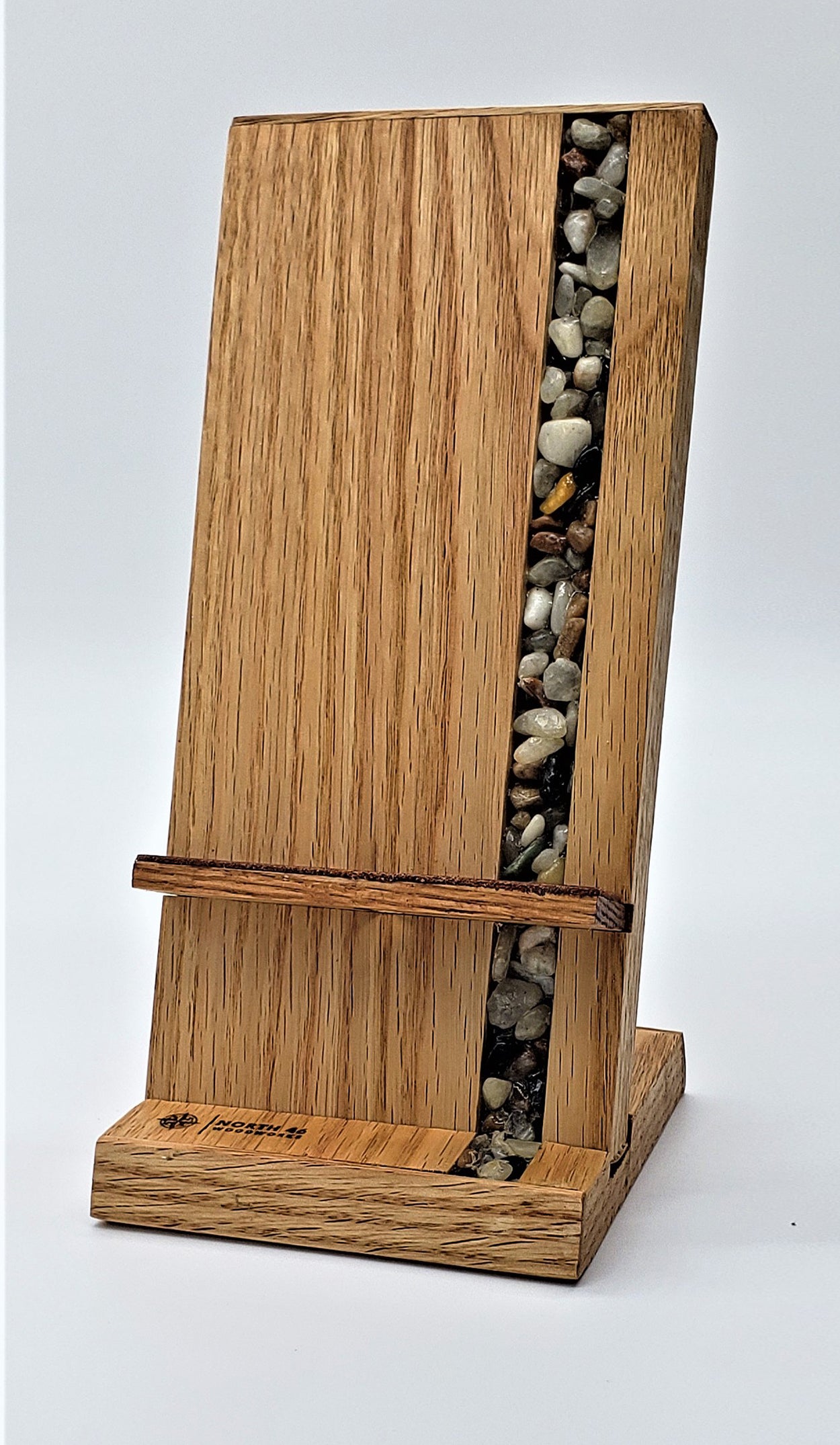 Red Oak River Rock Phone Stand